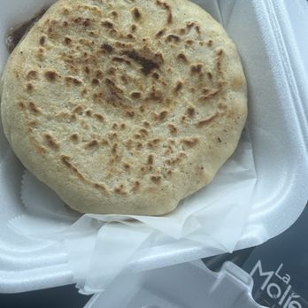 La Molienda Latin Cafe - Pupusa - Salvadoran Near Me - Orlando, Florida La Molienda Latin Cafe - Pupusa - Salvadoran Near Me - Orlando, Florida