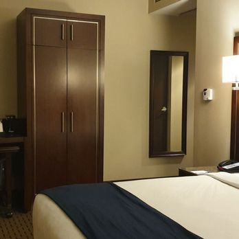 New Haven Hotel - Single bedroom - Hotels Near Me - New Haven, Connecticut New Haven Hotel - Single bedroom - Hotels Near Me - New Haven, Connecticut