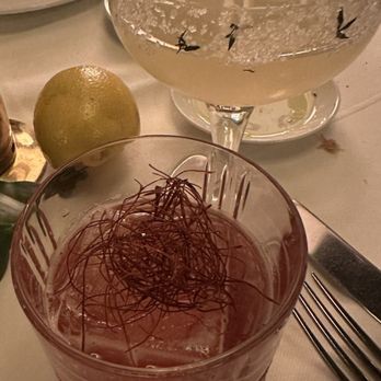 LouLou - Cocktail specials, Mezcal (in front) and margarita - Italian Near Me - Paris, 75 LouLou - Cocktail specials, Mezcal (in front) and margarita - Italian Near Me - Paris, 75
