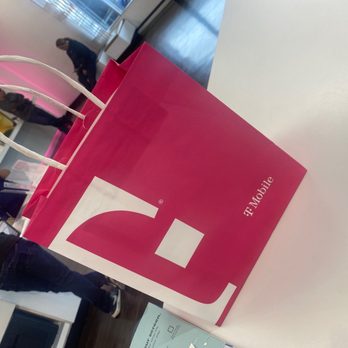 T-Mobile - Mobile Phones Near Me - Chula Vista, California