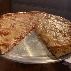 14in cheese pizza!!