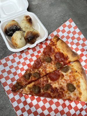 DeLeo Bros Pizza by null