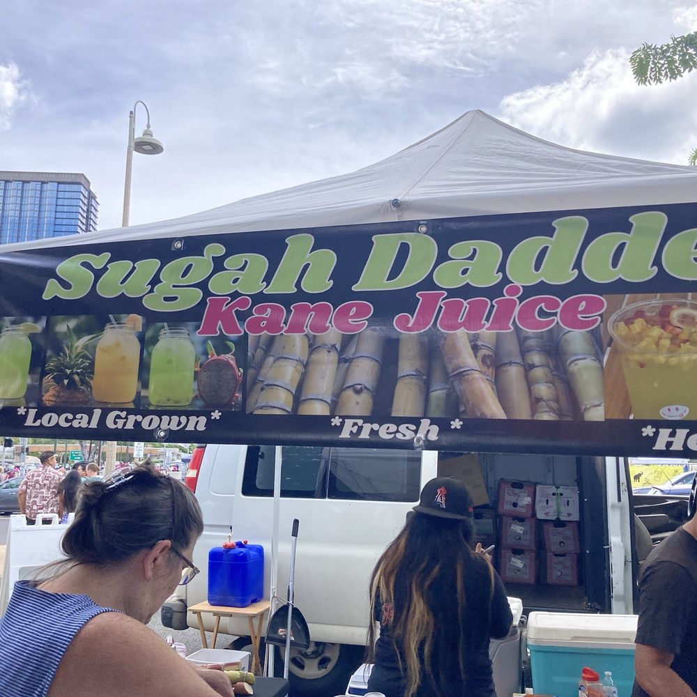 Sugah Daddehs Kane Juice - Great juice here - Juice Bars & Smoothies Near Me - Honolulu, Hawaii