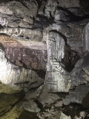 Dunmore Cave by null