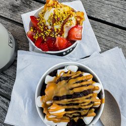Pressed Juicery - Glow Up Sundae & Smores Sundae