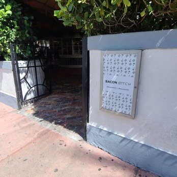 Bacon Bitch - Sandwiches Near Me - Miami Beach, Florida