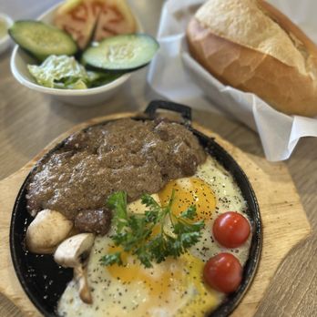Sip Restaurant & Coffee - Bò Né with Wagyu and pâté came with small salad and really good bread!! - Coffee & Tea Near Me - Westminster, California