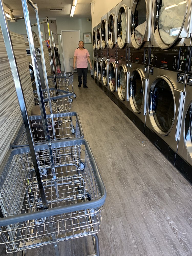 COAST COIN LAUNDRY 75 Photos & 136 Reviews Laundromat 107 Santa