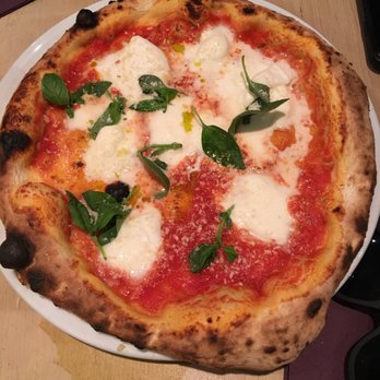 Mirante Pizzeria - Buffalo Margarita Pizza - Pizza Near Me - Brussels, BRU Mirante Pizzeria - Buffalo Margarita Pizza - Pizza Near Me - Brussels, BRU