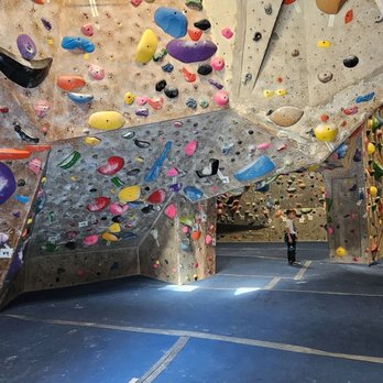 Vertex Climbing Center - Bouldering area - Climbing Near Me - Santa Rosa, California Vertex Climbing Center - Bouldering area - Climbing Near Me - Santa Rosa, California