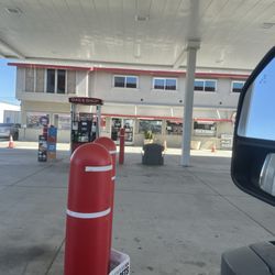Ripon Gas & Shop - The Store