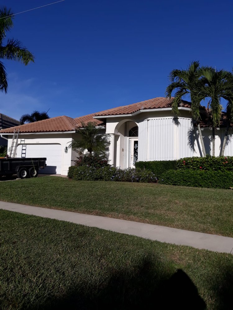 Slide of Advanced Roof Tech