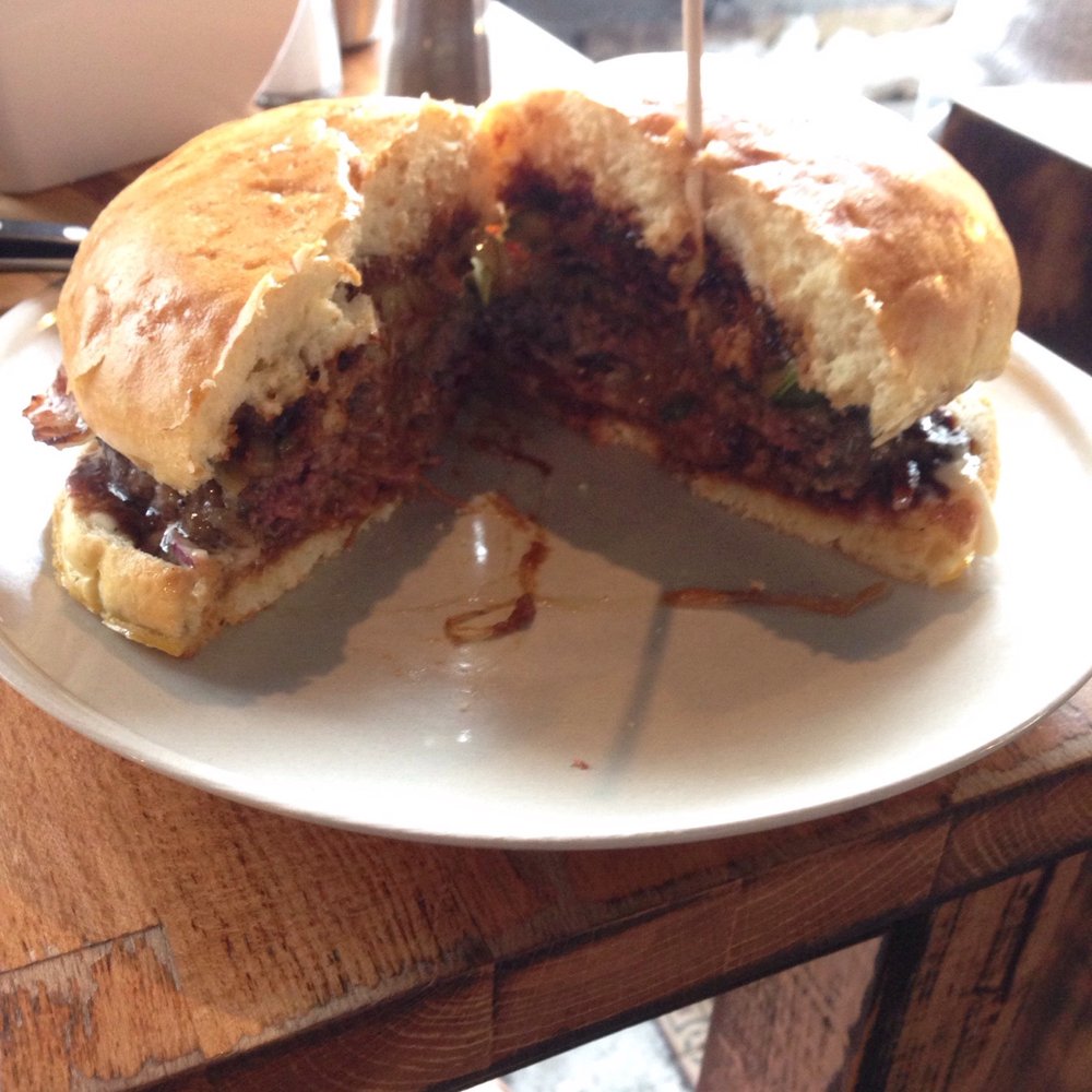 Hornochse - BBQ Burger - Burgers Near Me - Cologne, NW