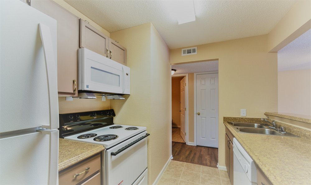 ROHAN RIDGE APARTMENTS Request Information 10 Photos Apartments