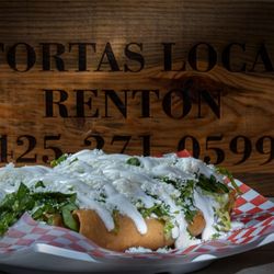 Tortas Locas - Chicken Flautas
Flautas De Pollo