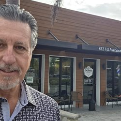 Oldies Barber Shop - ROSARIO S. CASSATA AT OLD FASHION BARBERS IN NAPLES, FLORIDA.