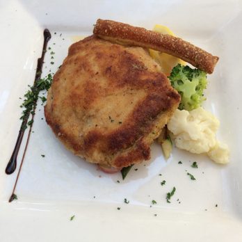 Restaurant Rigi - Mozzarella and Spanish chorizo Cordon Bleu - Swiss Food Near Me - Vitznau, LU