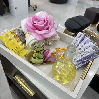 Parise Nails & Spa - Lavender pedicure setup tray - Nail Salons Near Me - Carson, California Parise Nails & Spa - Lavender pedicure setup tray - Nail Salons Near Me - Carson, California