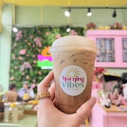 Morning Vibes Cafe - Iced Vanilla Latte