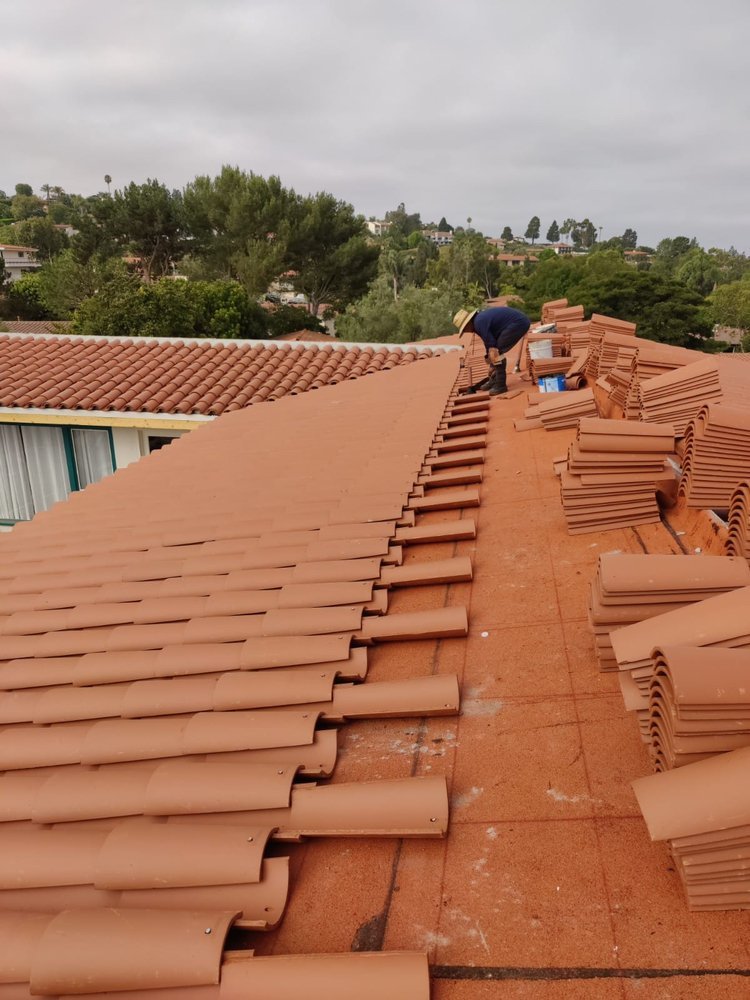 Slide of Johnson & Ramirez Roofing