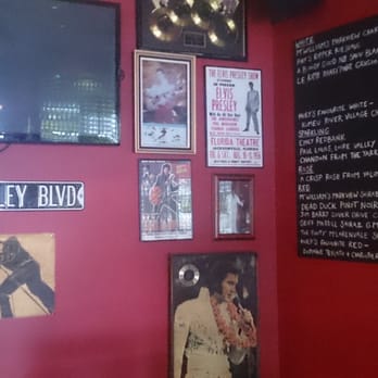Barney Allen's - The elvis corner - Restaurants Near Me - St Kilda, VIC Barney Allen's - The elvis corner - Restaurants Near Me - St Kilda, VIC