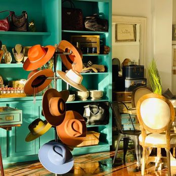 Runaway Luna Lifestyle - We support over 100 small business inside our walls. Artists and of course our passion for Vintage Flair. - Coffee & Tea Near Me - Bee Cave, Texas Runaway Luna Lifestyle - We support over 100 small business inside our walls. Artists and of course our passion for Vintage Flair. - Coffee & Tea Near Me - Bee Cave, Texas