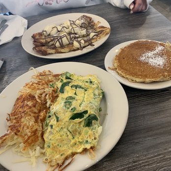 Hydeout Cafe - Nutella crepes & veggie omelette with a side pancakes - Breakfast & Brunch Near Me - McKinney, Texas Hydeout Cafe - Nutella crepes & veggie omelette with a side pancakes - Breakfast & Brunch Near Me - McKinney, Texas
