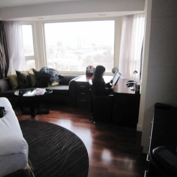 Sheraton Towers Hotel - Hotels Near Me - London, XGL