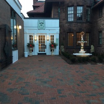 Metro Bis - So adorable!!! - New American Near Me - Simsbury, Connecticut