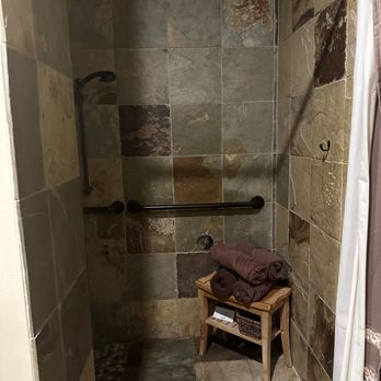 Spavia - Partial view of the shower - Skin Care Near Me - Austin, Texas