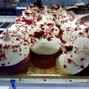 Mike's Pastry - Red Velvet Cupcake - Bakeries Near Me - Cambridge, Massachusetts Mike's Pastry - Red Velvet Cupcake - Bakeries Near Me - Cambridge, Massachusetts