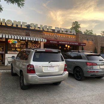 Home Slice Pizza - Cute outside - Pizza Near Me - Austin, Texas