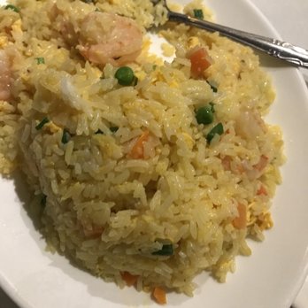 Oak Tree Inn - Shrimp fried rice - Chinese Near Me - South Pasadena, California Oak Tree Inn - Shrimp fried rice - Chinese Near Me - South Pasadena, California