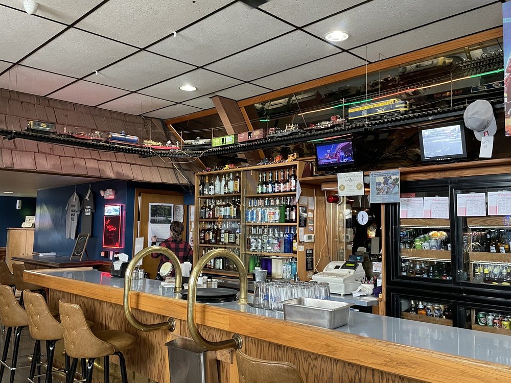 BOXCARS RESTAURANT AND BAR Updated September 2024 619 1st St, Havre