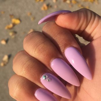 Spring Nails - Nail Salons Near Me - Fremont, California