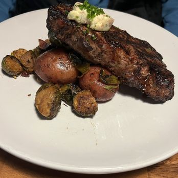 Park & Elm - NY Strip - Breakfast & Brunch Near Me - Glens Falls, New York