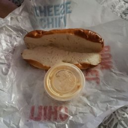 Do you see anything missing on my chili cheese pretzel bun dog????? Do you see anything missing on my chili cheese pretzel bun dog????? 