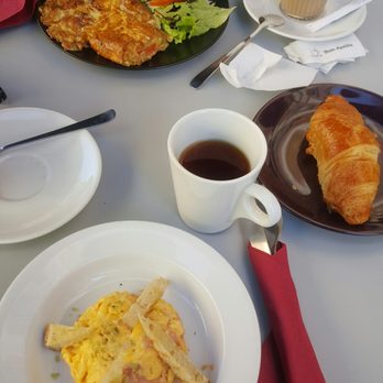 Brick Café - Mozzarella omelet and ham & cheese - Breakfast & Brunch Near Me - Lisbon, 11
