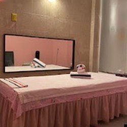 Dragon Massage Spa - Clean massage spa room