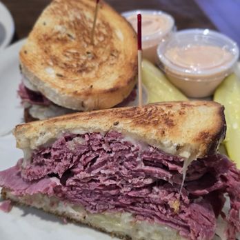 Cindi's NY Deli & Restaurant - Delis Near Me - Dallas, Texas