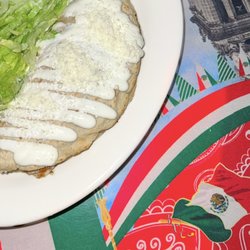 Quesadilla (corn tortilla)