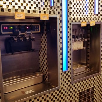 Manor Buffet - Ice cream machines - Seafood Near Me - Lancaster, Pennsylvania