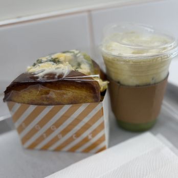 Egg Tuck - Avo Egg and dirty Iced Sweet Matcha Latte - Coffee & Tea Near Me - Burbank, California