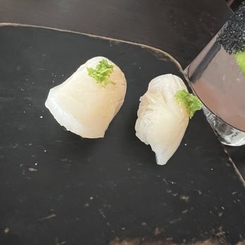 Uchiko Plano - Scallop nigiri - Japanese Near Me - Plano, Texas