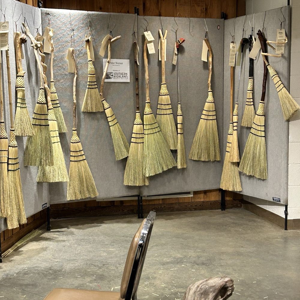 Folk Art Center - Museums Near Me - Asheville, North Carolina Folk Art Center - Museums Near Me - Asheville, North Carolina