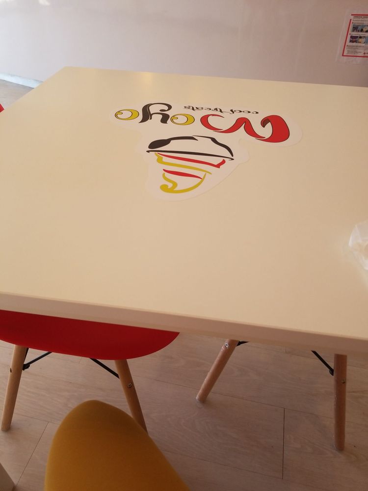 Moyo Cool Treats Logo