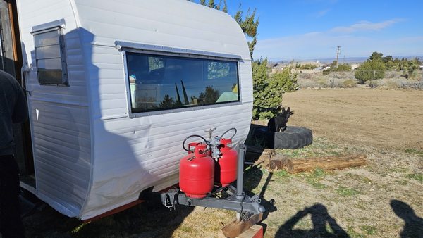 RV Windows - We can Service most RV Window repair and replacements RV Windows - We can Service most RV Window repair and replacements