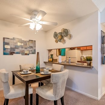Oak Creek - Dining Room - Apartments Near Me - River Ridge, Louisiana Oak Creek - Dining Room - Apartments Near Me - River Ridge, Louisiana