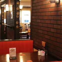 Col. McGradys Pub and Grill