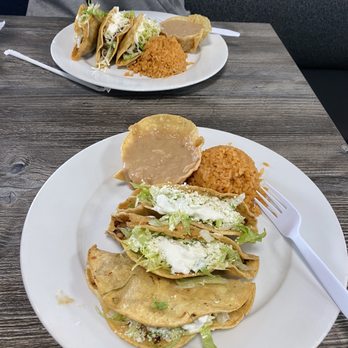 Taqueria Cuernavaca - Mexican Near Me - Oxnard, California